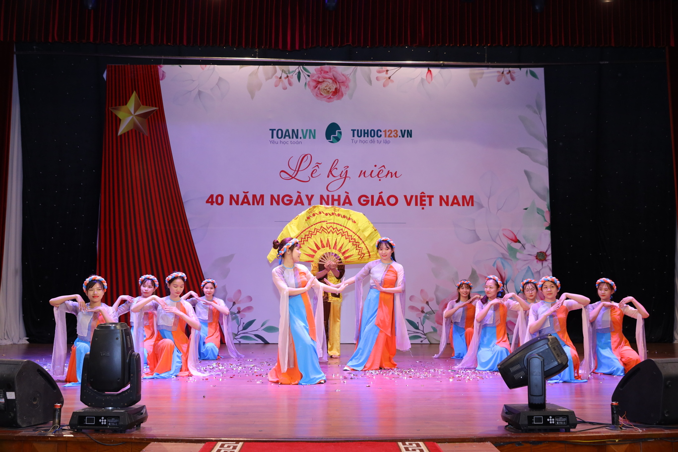 TOAN.VN mừng ngày nhà giáo Việt nam 